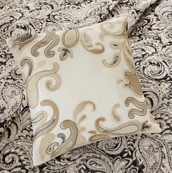 Olliix by Madison Park 6 Piece Black King/California King Aubrey Reversible Coverlet Set