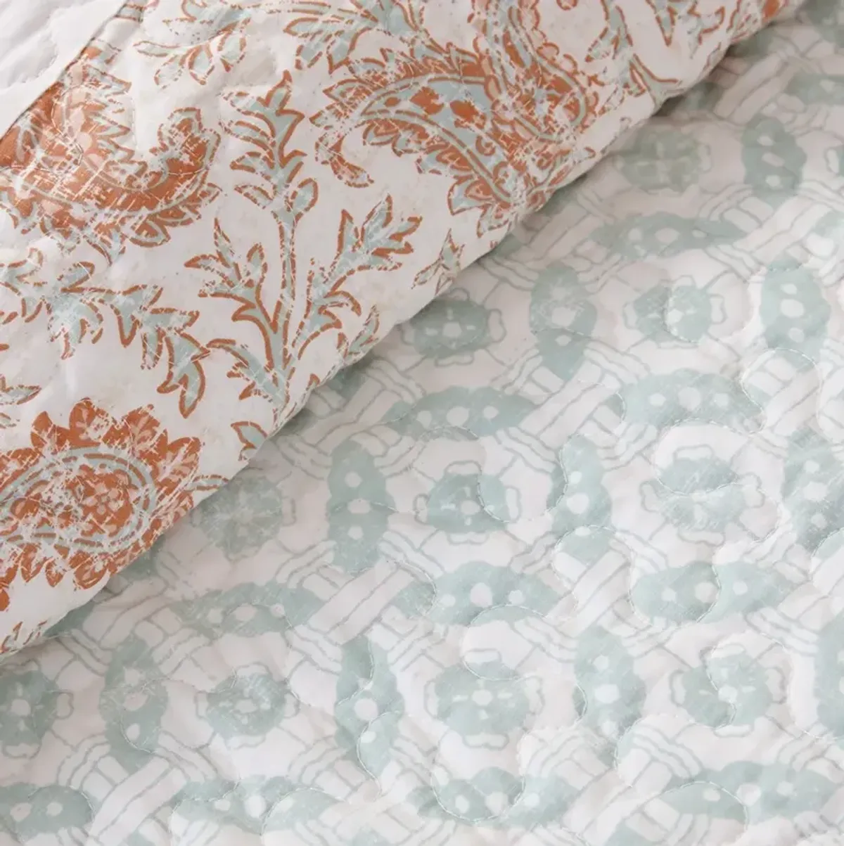 Olliix by Madison Park 6 Piece Coral King/California King Dawn Cotton Percale Reversible Coverlet Set