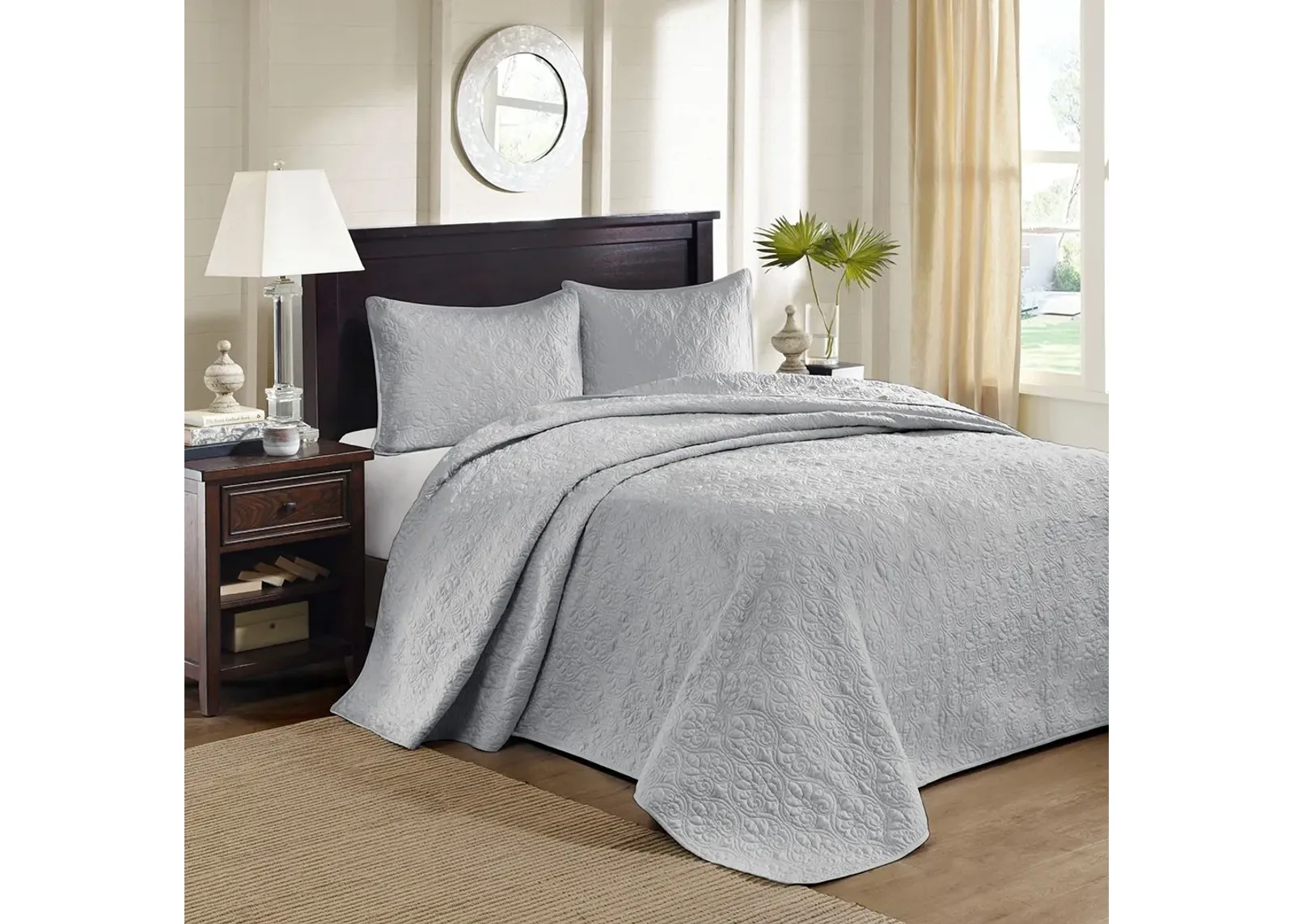 Olliix by Madison Park Grey Queen Quebec Reversible Bedspread Set