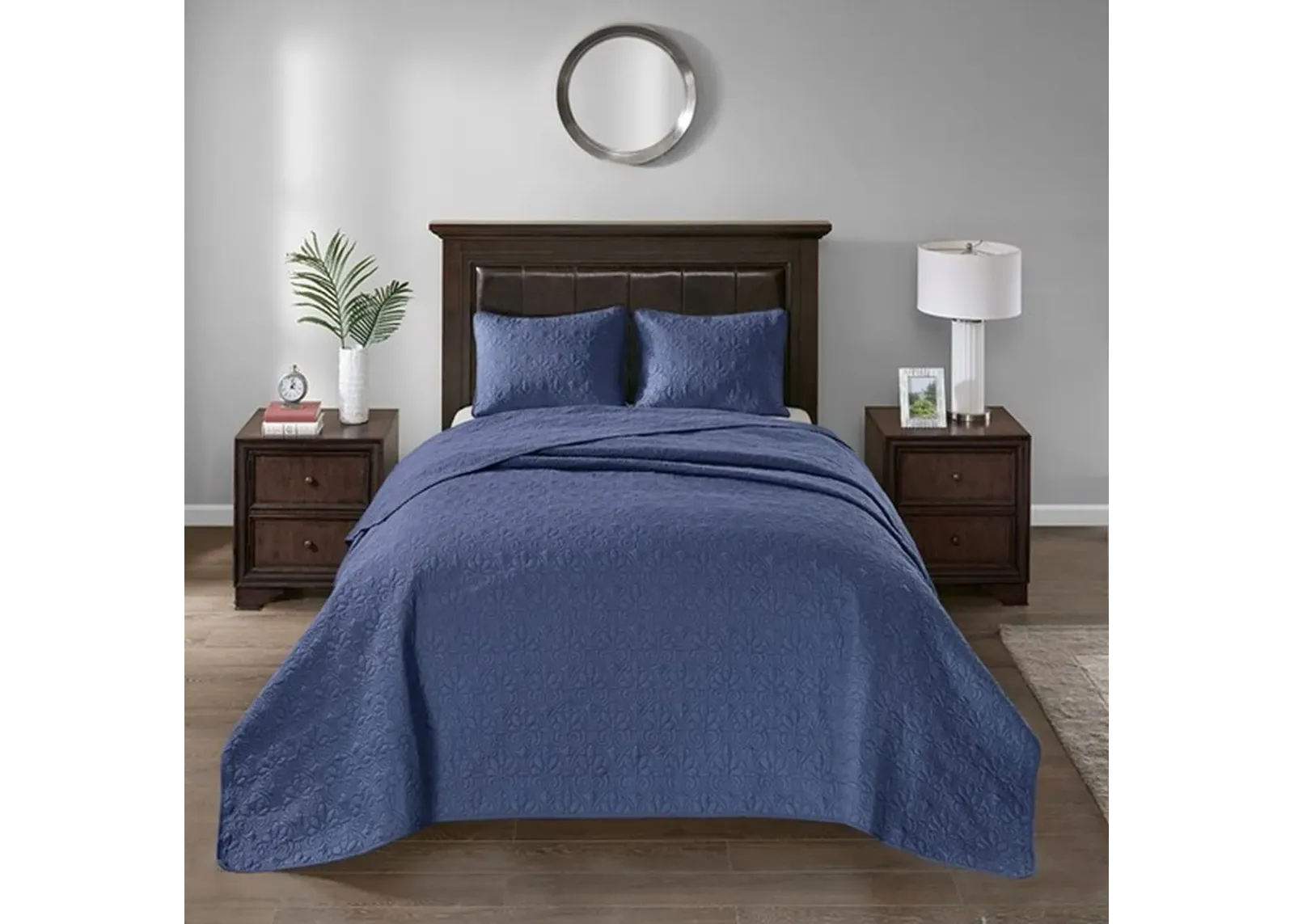 Olliix by Madison Park Navy Queen Quebec Reversible Bedspread Set