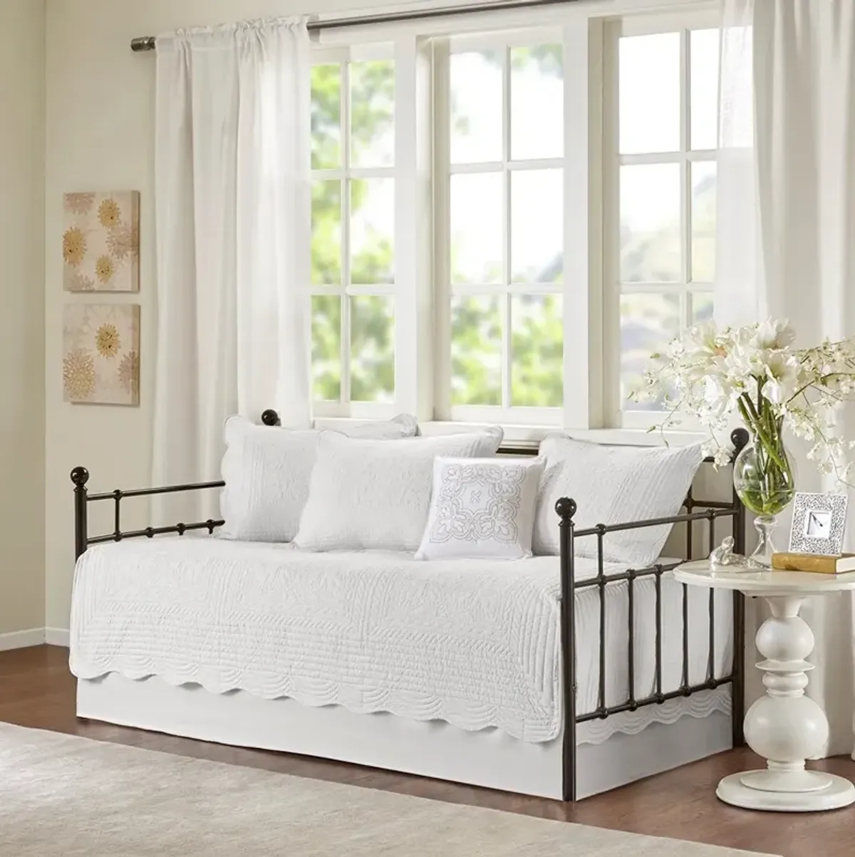 Olliix by Madison Park 6 Piece White Tuscany Reversible Scalloped Edge Daybed Cover Set