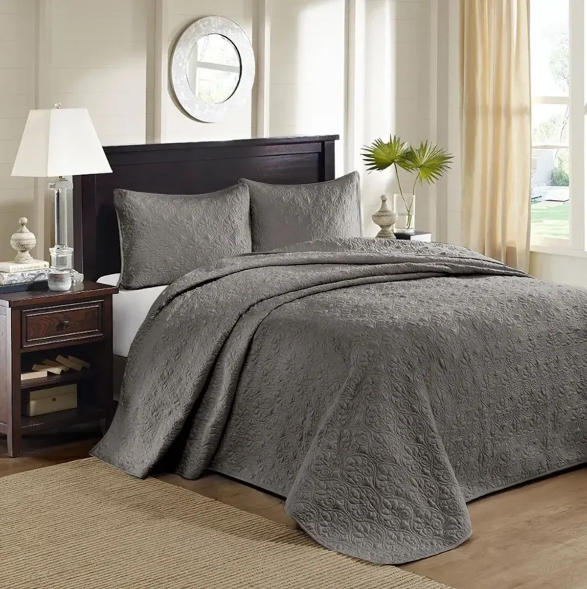 Olliix by Madison Park Dark Grey King Quebec Reversible Bedspread Set
