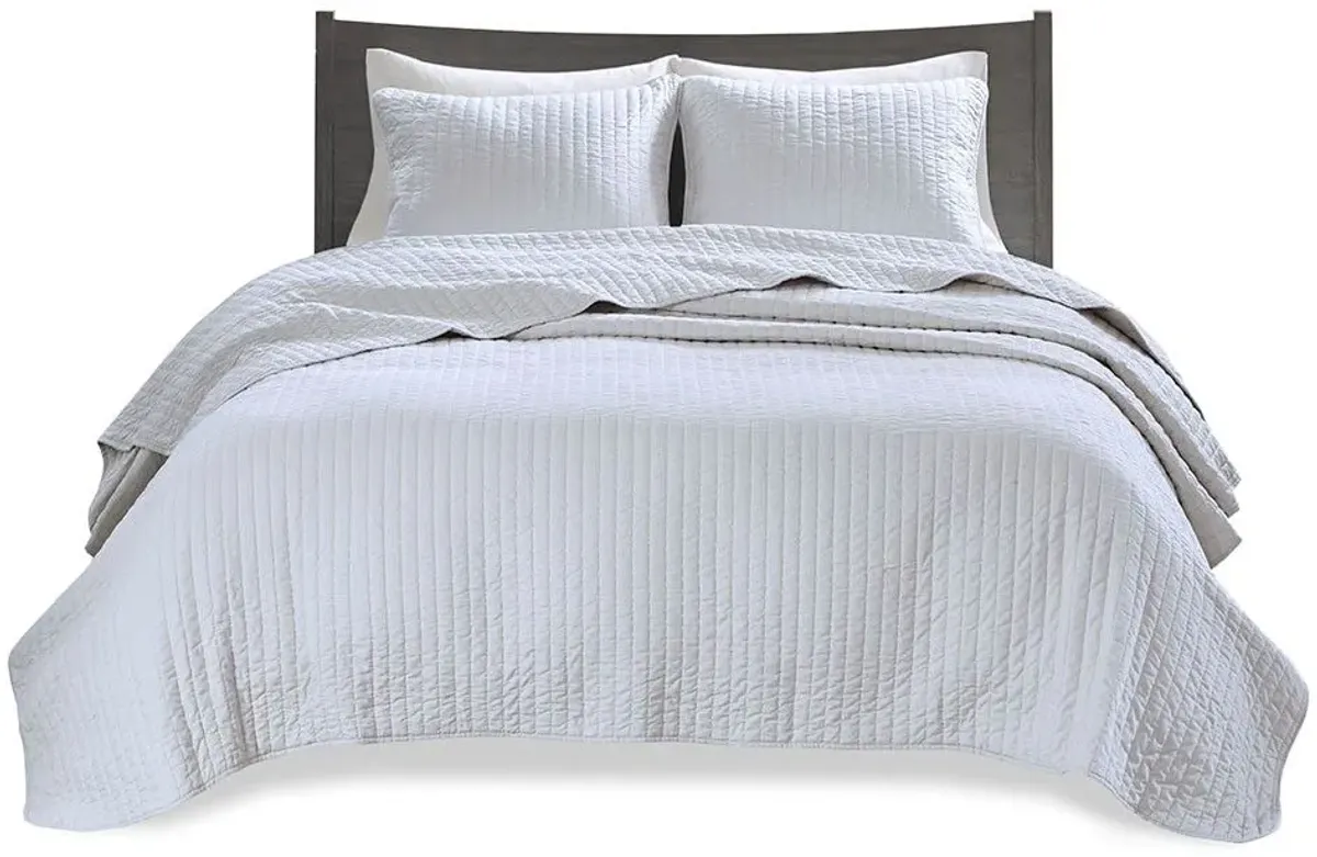 Olliix by Madison Park White Twin/Twin XL Keaton Reversible Coverlet Set