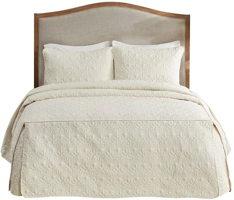 Olliix by Madison Park 3 Piece Cream Queen Quebec Fitted Bedspread Set