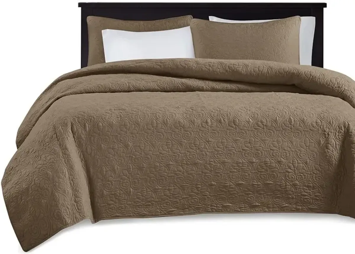 Olliix by Madison Park Mocha Full/Queen Quebec Reversible Coverlet Set