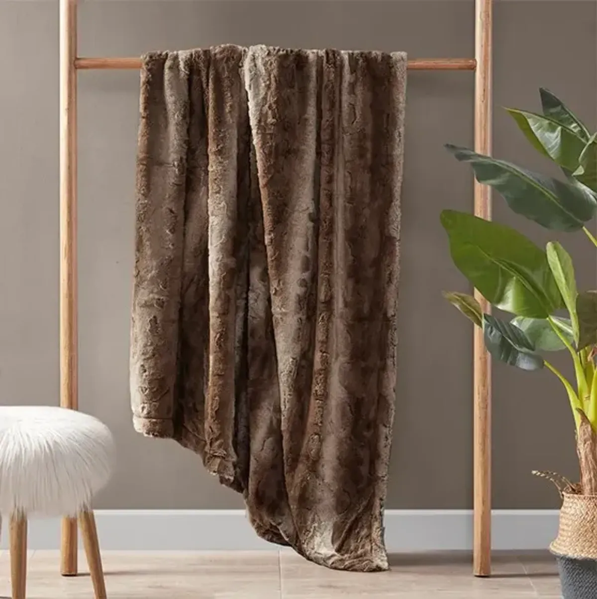 Olliix by Madison Park Zuri Tan 60x70" Polyester Faux Tip Dyed Brushed Long Fur Throw