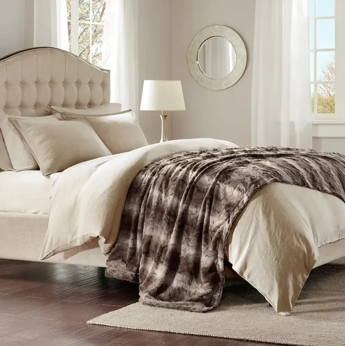 Olliix by Madison Park Zuri 1 Chocolate Faux Fur Oversized Bed Throw