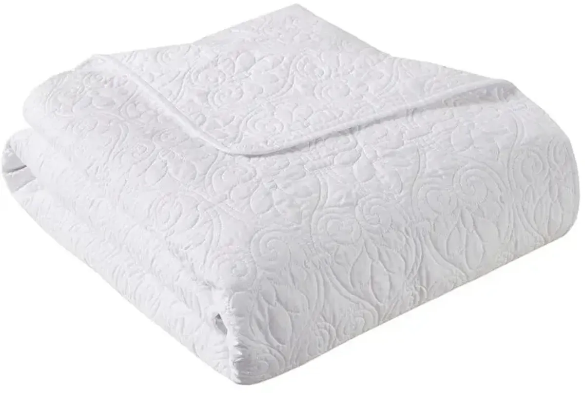 Olliix by Madison Park Quebec White Oversized Quilted Throw