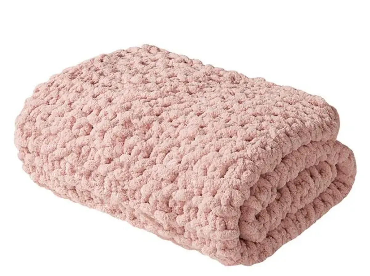 Olliix by Madison Park Chenille Chunky Knit Blush Throw