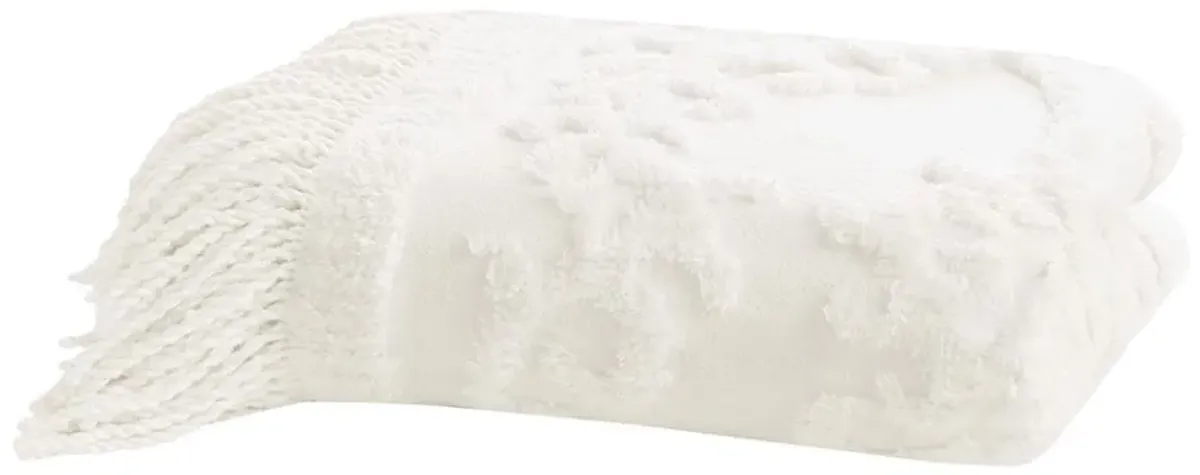 Olliix by Madison Park Chloe Ivory 100% Cotton Tufted Chenille Lightweight Throw with Fringe Tassel