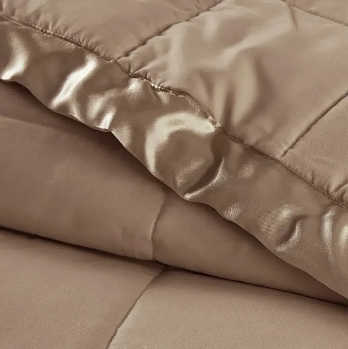 Olliix by Madison Park Brown All Season Hypoallergenic Microfiber Down Alternative King Windom Blanket