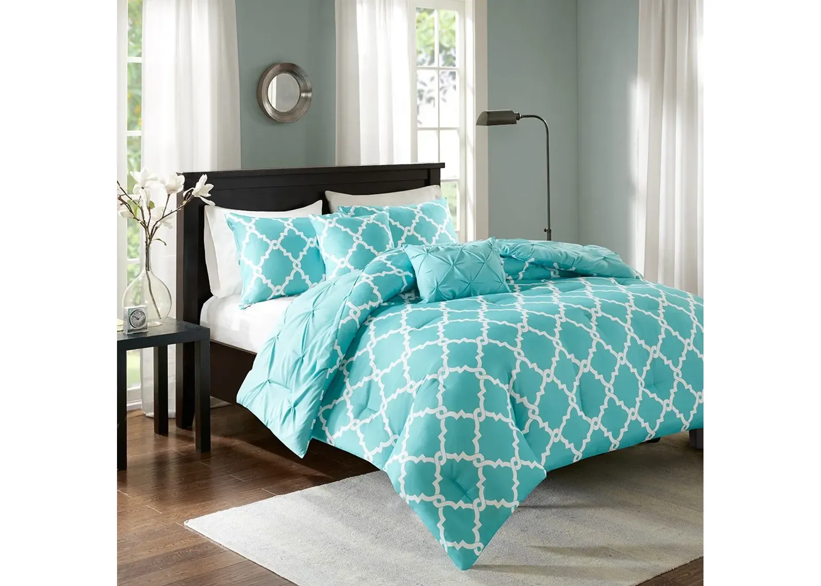 Olliix by Madison Park Essentials 5 Piece Aqua Full/Queen Kasey Reversible Comforter Set