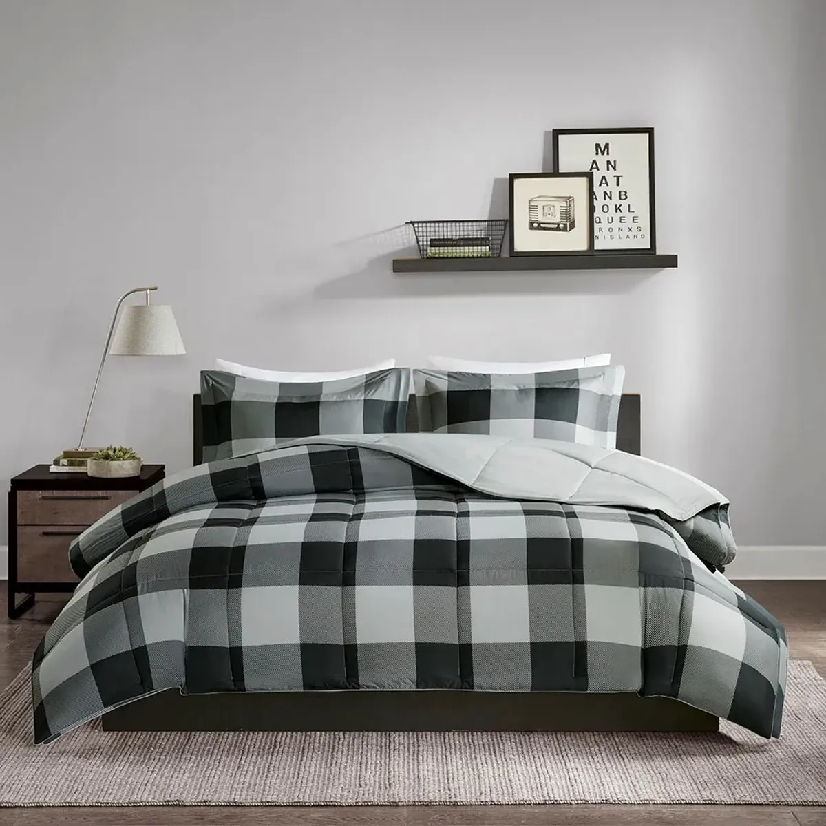 Olliix by Madison Park Essentials Barrett Black/Grey Twin/Twin XL 3M Scotchgard Down Alt Comforter Mini Set