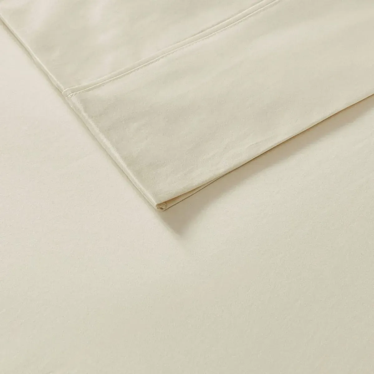 Olliix by Madison Park 7 Piece Ivory Split King 800 Thread Count Cotton Rich Sateen Sheet Set