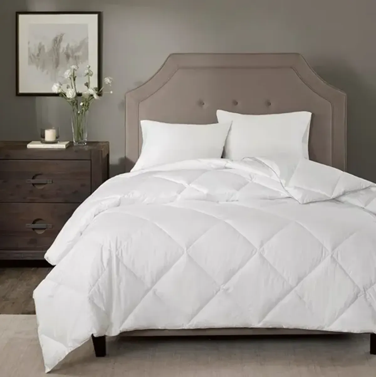 Olliix by Madison Park Signature White Diamond Down Alternative Full/Queen 1000 Thread Count Cotton Comforter