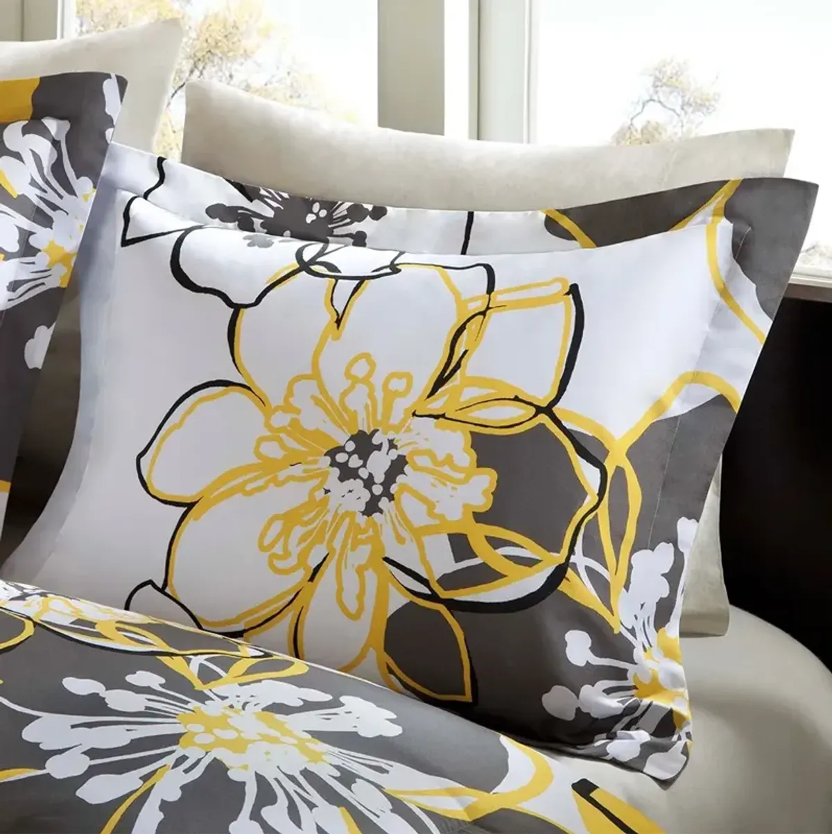 Olliix by Mi Zone Allison Yellow Twin/Twin XL Comforter Set