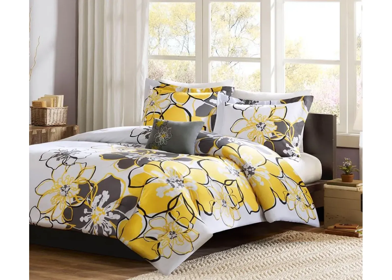 Olliix by Mi Zone Allison Yellow Full/Queen Comforter Set