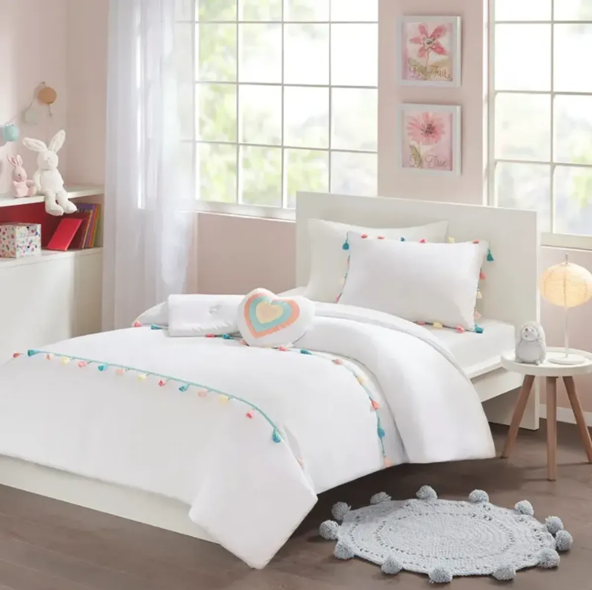 Olliix by Mi Zone Kids Tessa White Twin Tassel Comforter Set