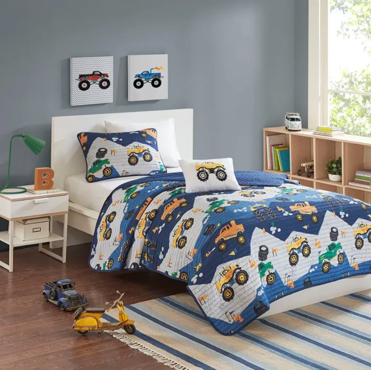 Olliix by Mi Zone Kids Nash Blue Twin Monster Truck Reversible Coverlet Set