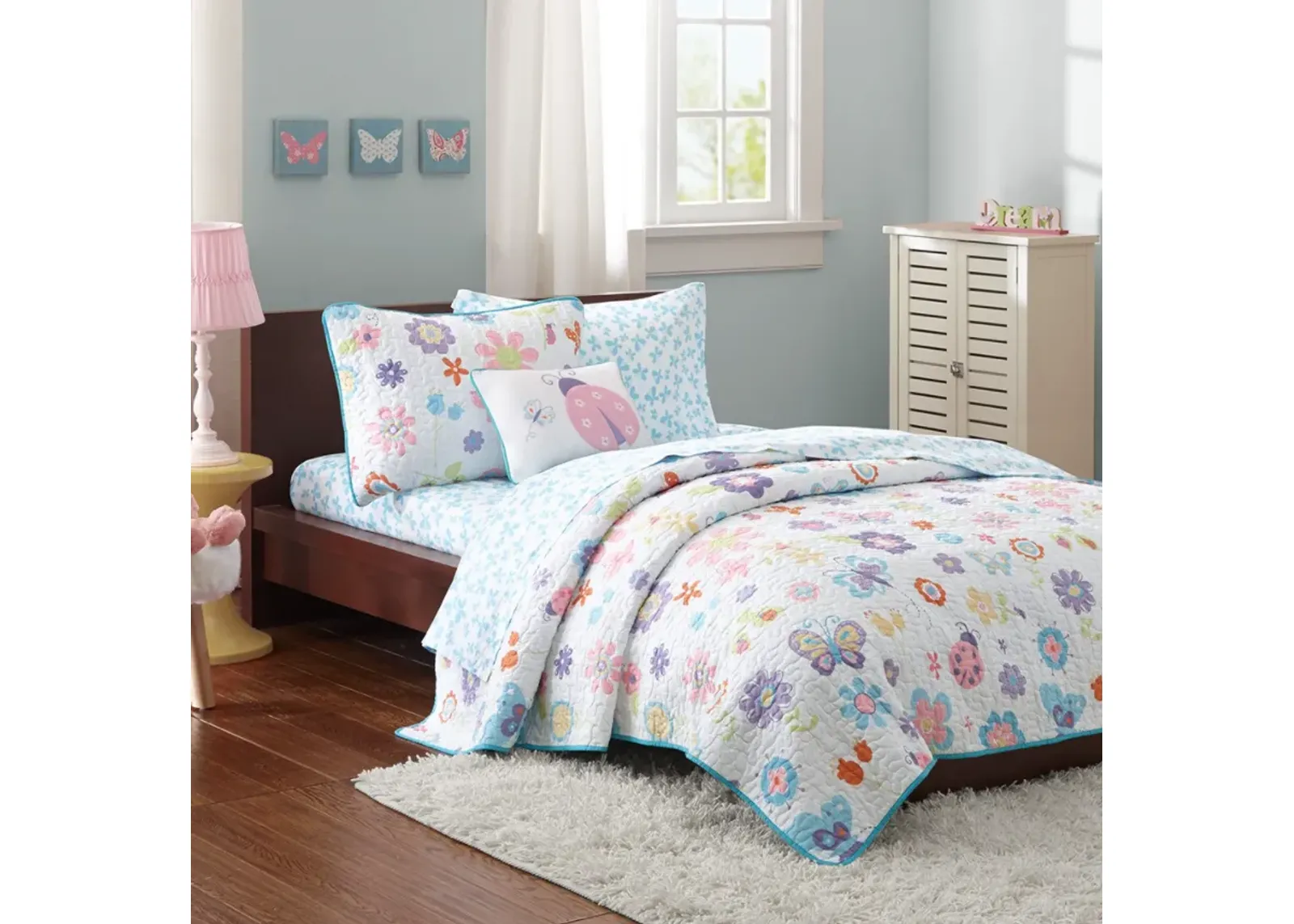 Olliix by Mi Zone Kids Fluttering Farrah Multi Full Reversible Complete Coverlet and Sheet Set