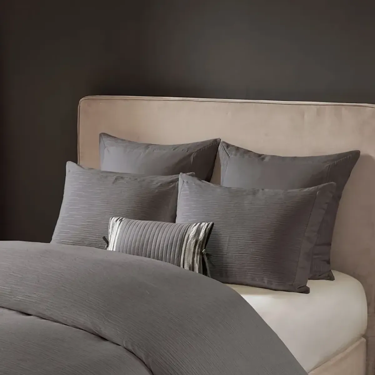 Olliix by N Natori 3 Piece Grey Full/Queen Hanae Cotton Blend Yarn Dyed Comforter Set