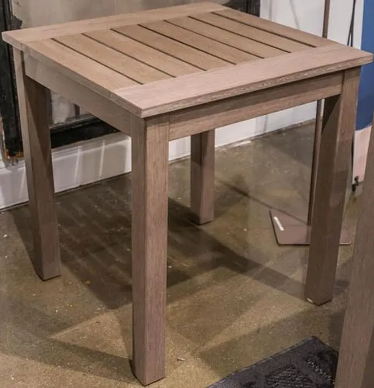 Signature Design by Ashley® Hillside Barn Brown Outdoor End Table