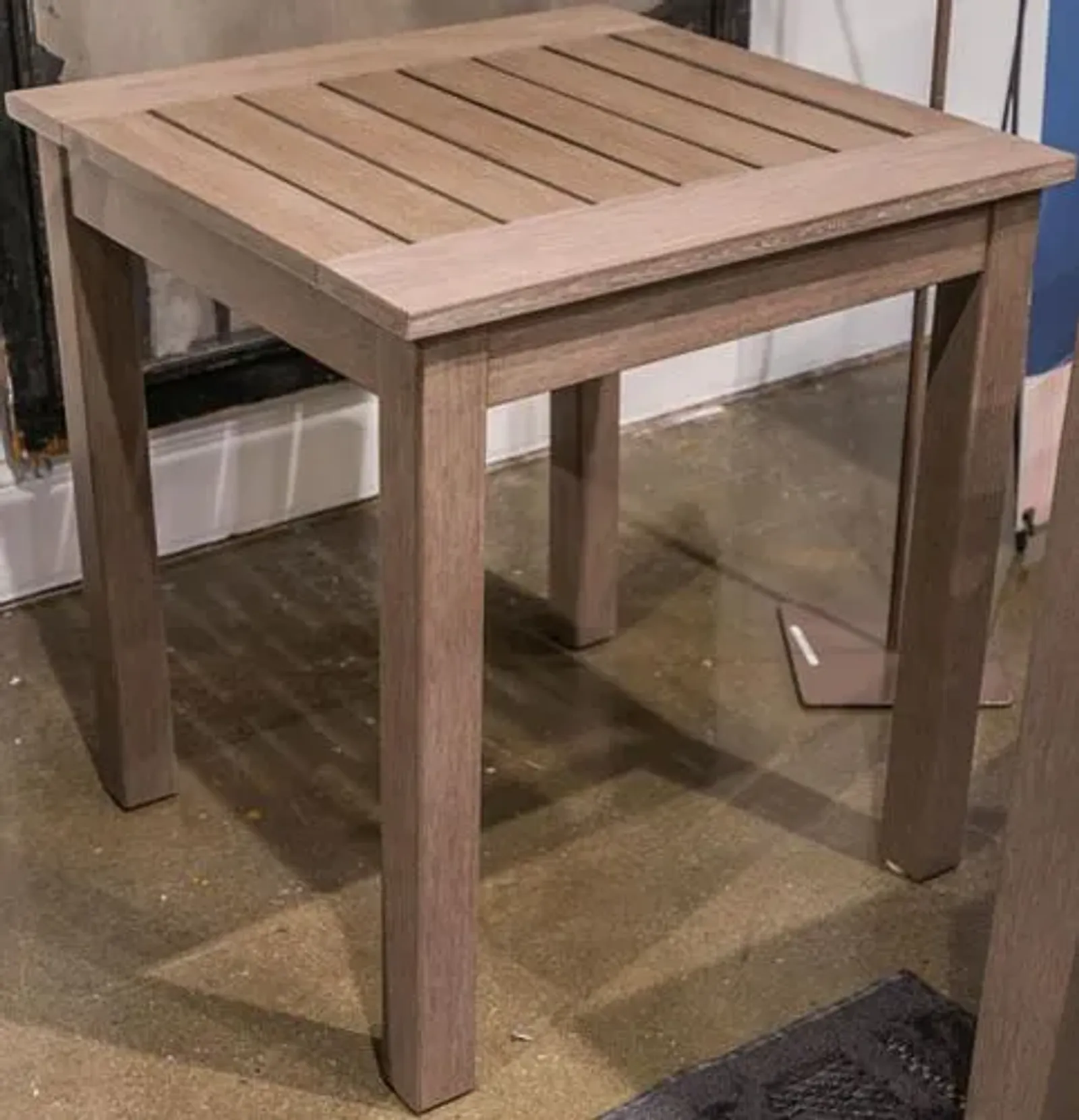 Signature Design by Ashley® Hillside Barn Brown Outdoor End Table