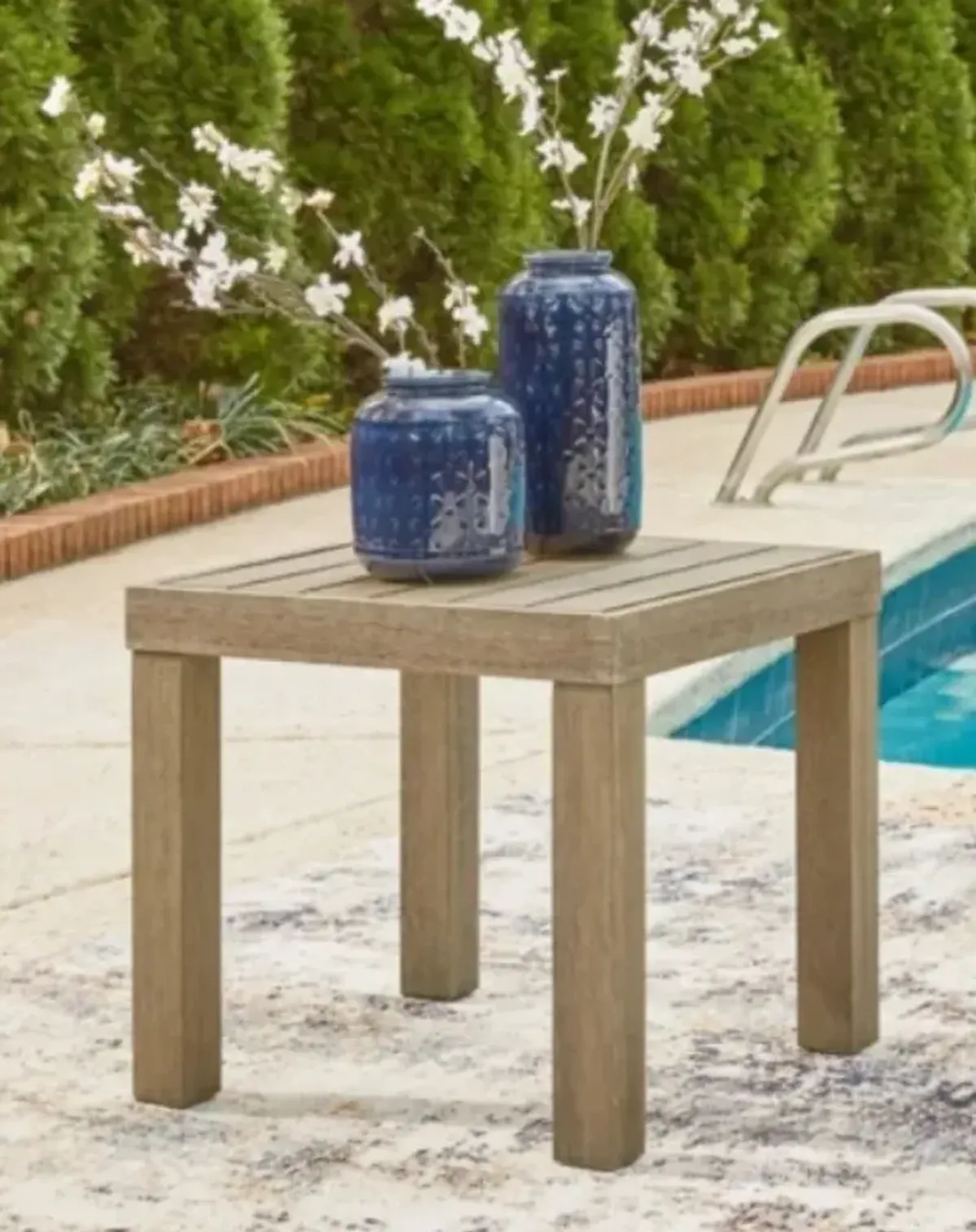 Signature Design by Ashley® Silo Point Brown End Table