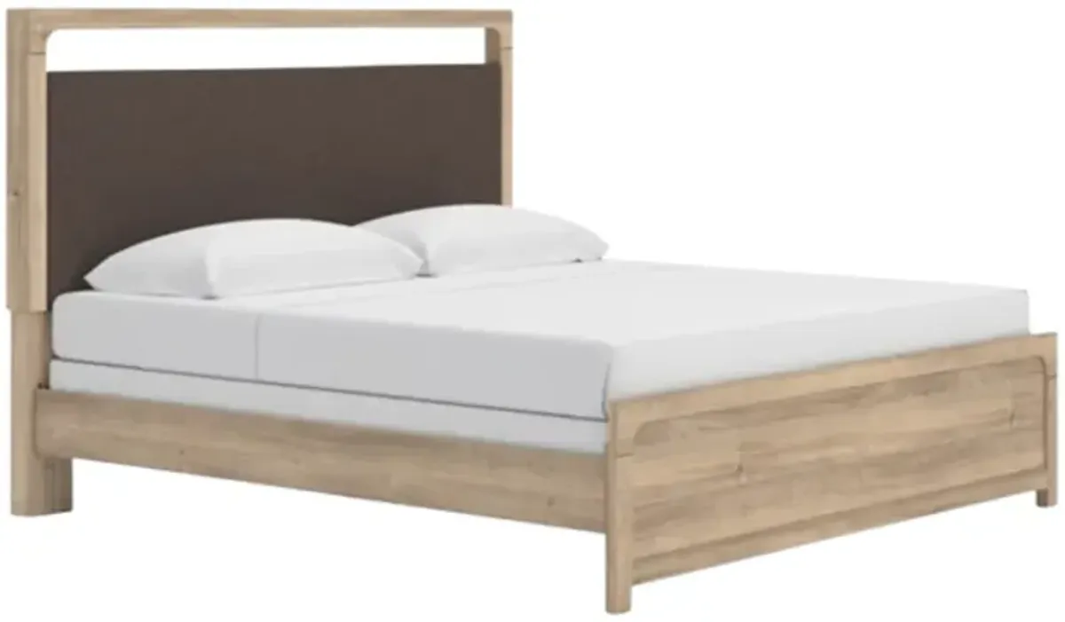 Signature Design by Ashley® Kinlanni Brown/Tan King Upholstered Panel Bed
