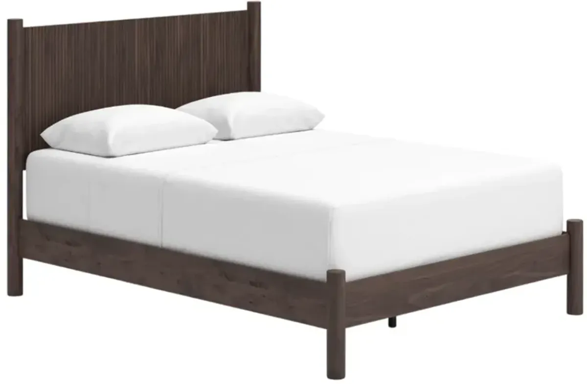 Signature Design by Ashley® Pamytta Brown Queen Panel Bed