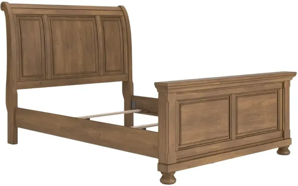 Signature Design by Ashley® Feddinger Medium Brown Queen Sleigh Bed