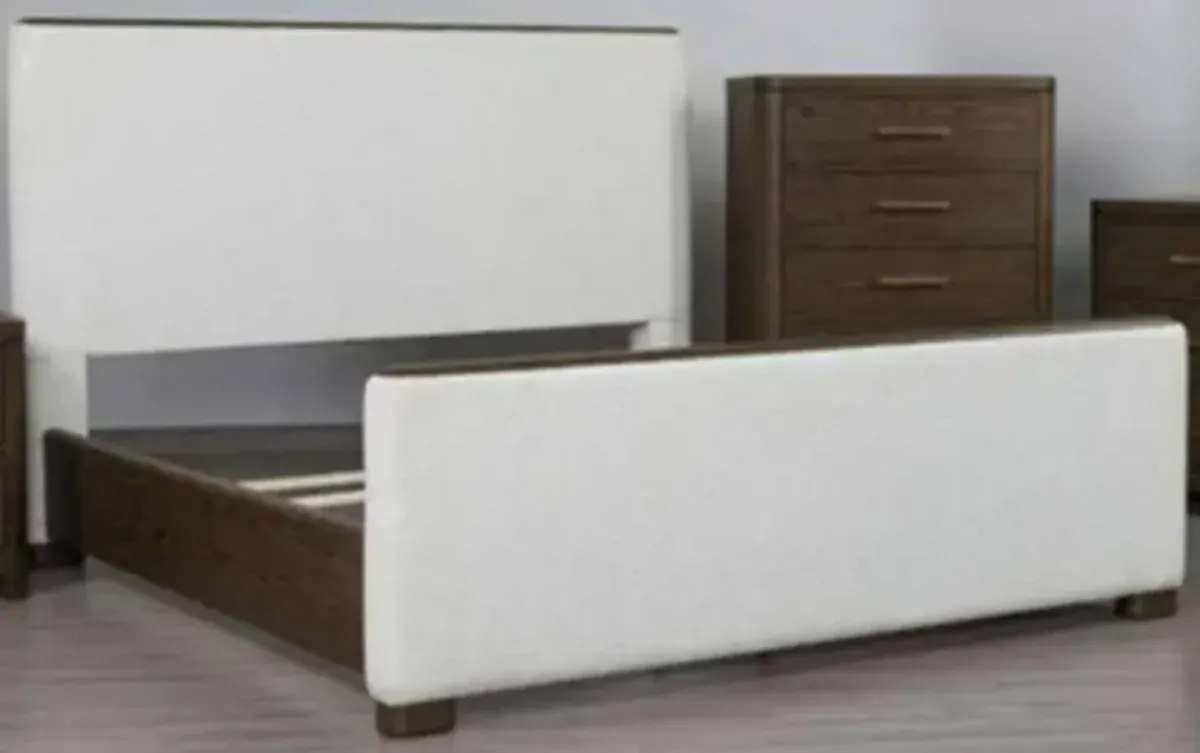 Signature Design by Ashley® Radkin Burnished Brown/Off-White California King Upholstered Panel Bed