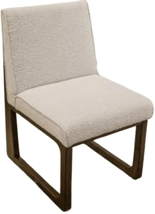 Signature Design by Ashley® Radkin Burnished Brown/Off-White Side Chair