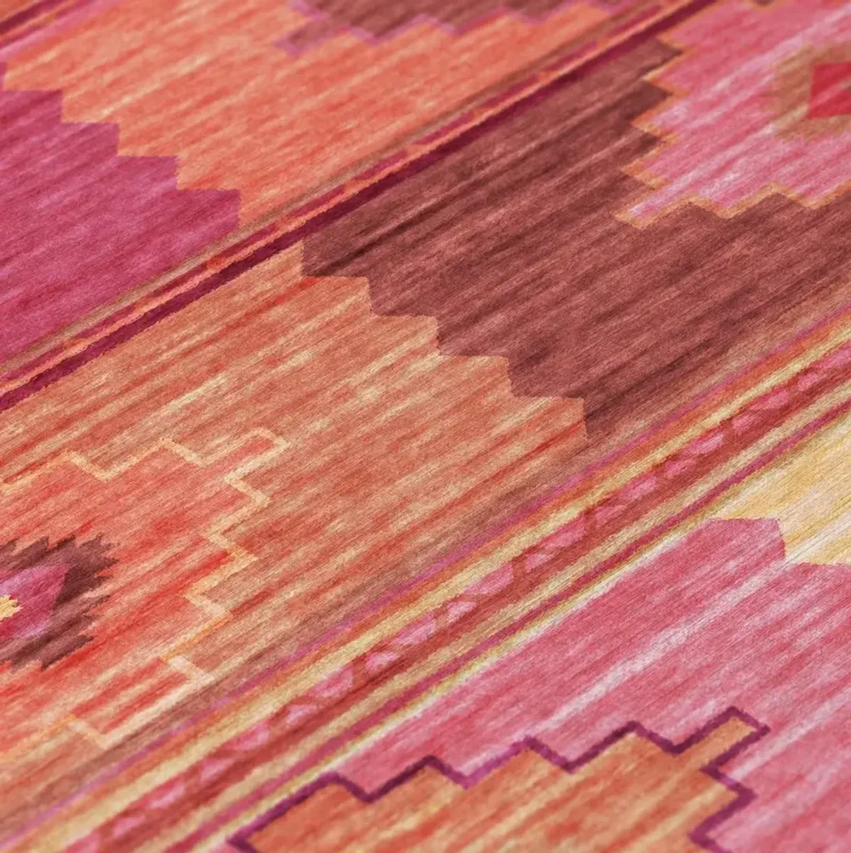Dalyn Rug Company Phoenix Rose 5'x8' Area Rug