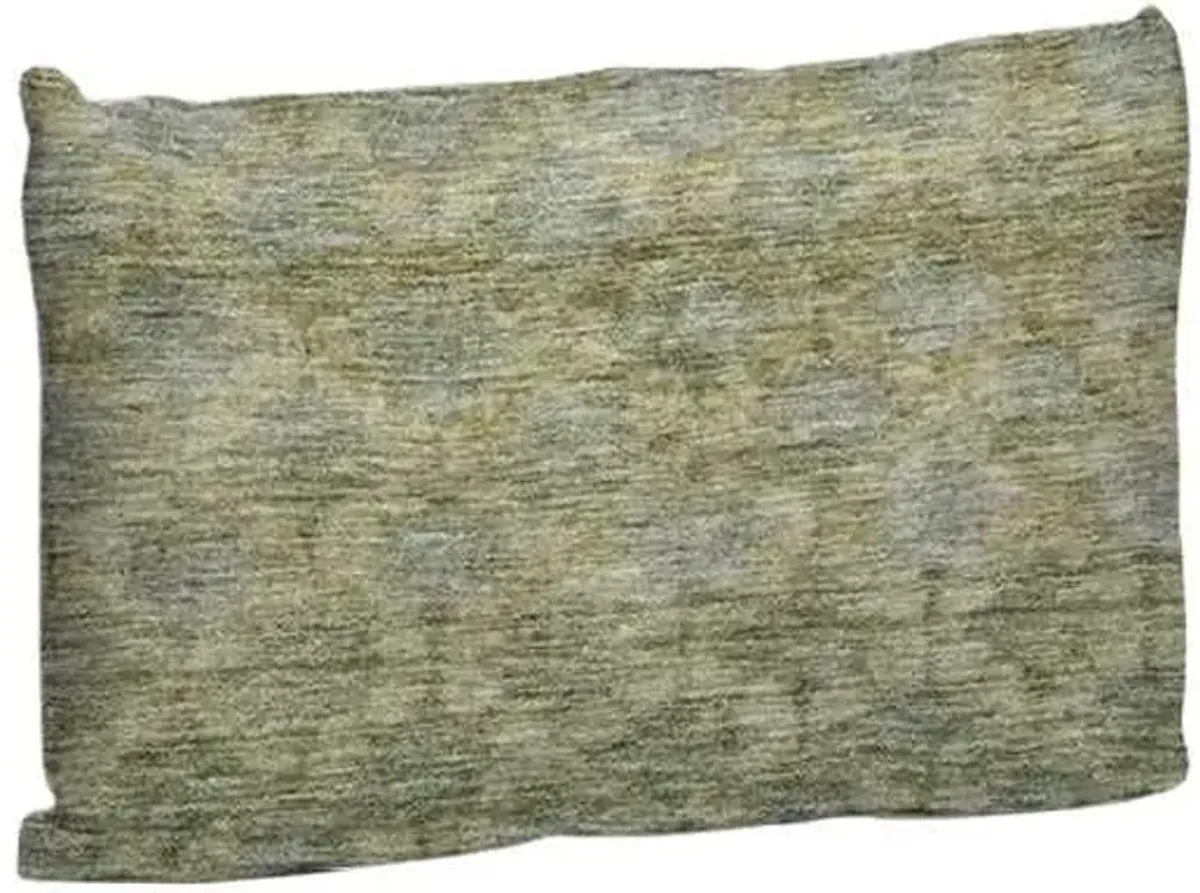 Dalyn Rug Company Burano Aloe 14"x20" Throw Pillow