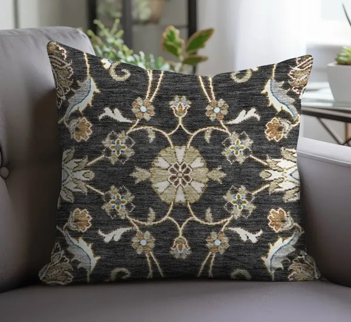 Dalyn Rug Company Hatay Black 18"x18" Style 1 Throw Pillow