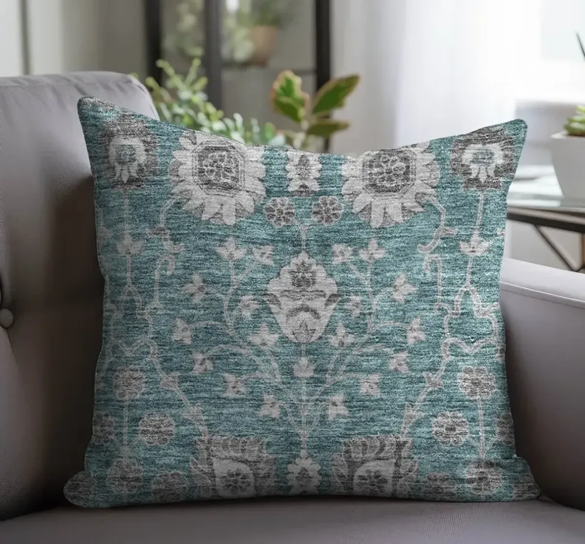 Dalyn Rug Company Hatay Teal 22"x22" Style 3 Throw Pillow