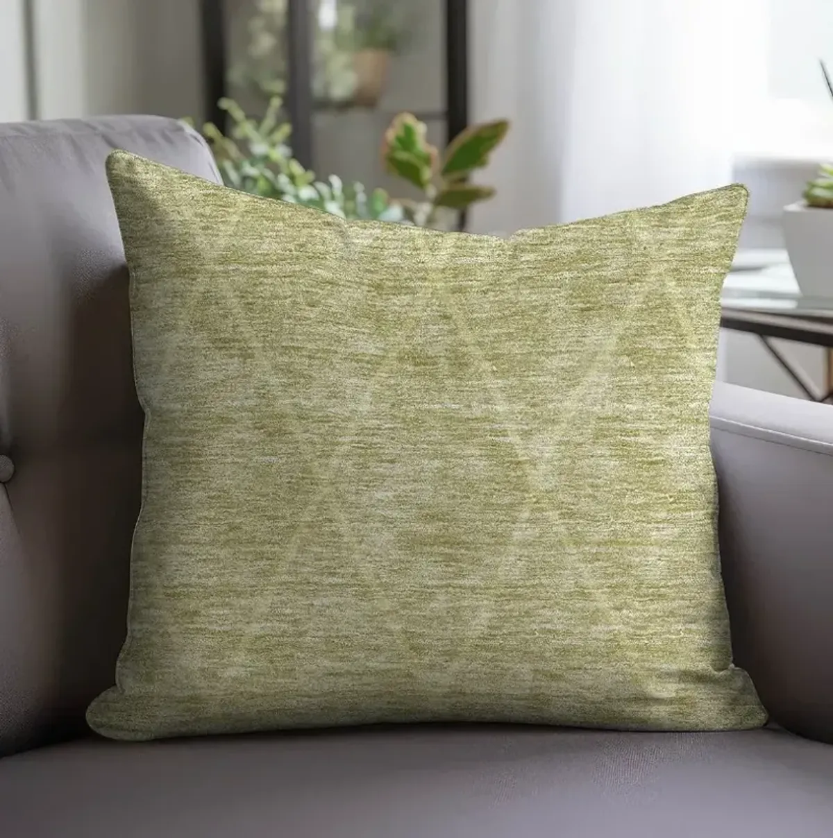 Dalyn Rug Company Lazio Aloe 22"x22" Throw Pillow