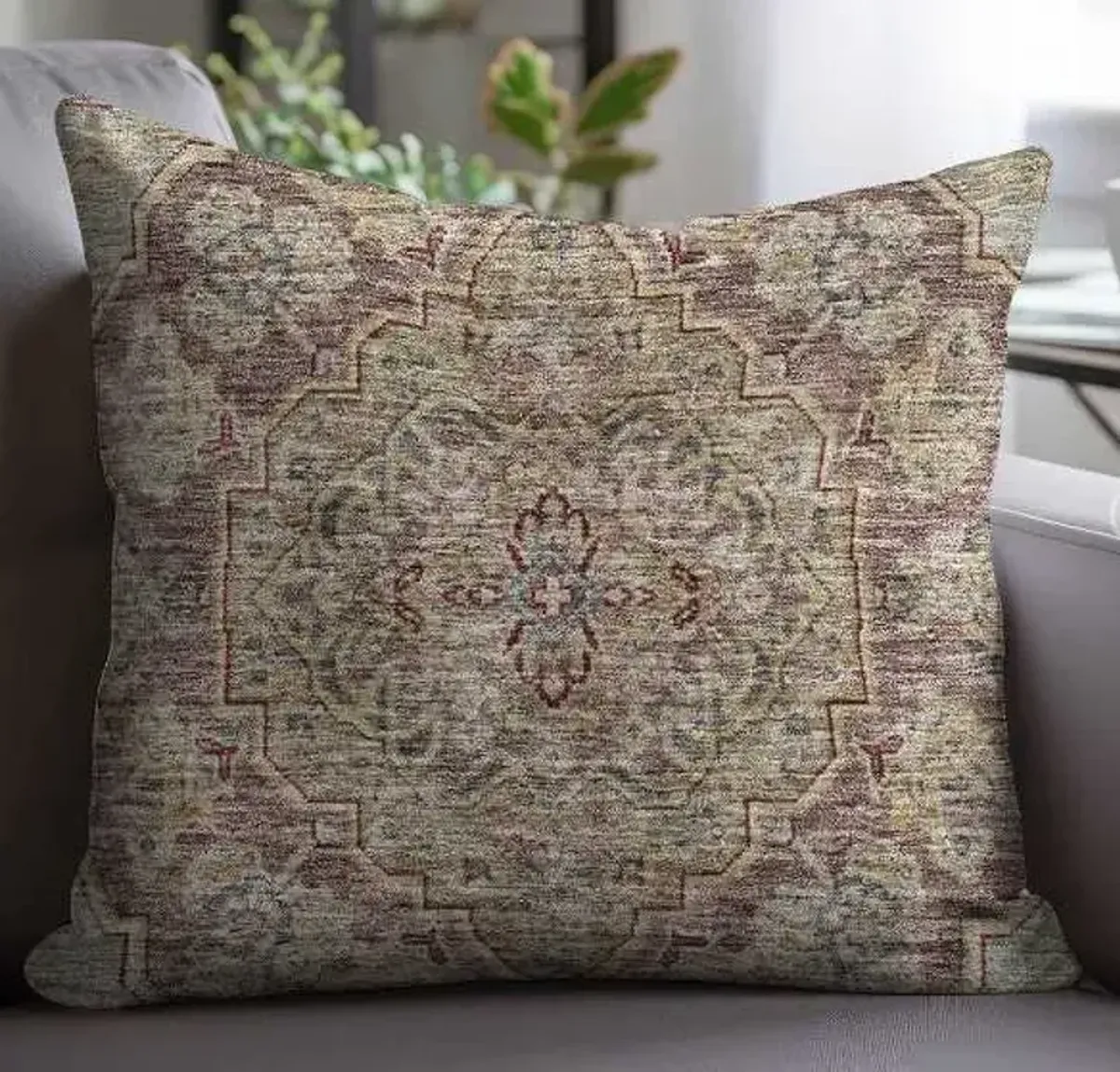 Dalyn Rug Company Hatay Garnet 22"x22" Feather Throw Pillow