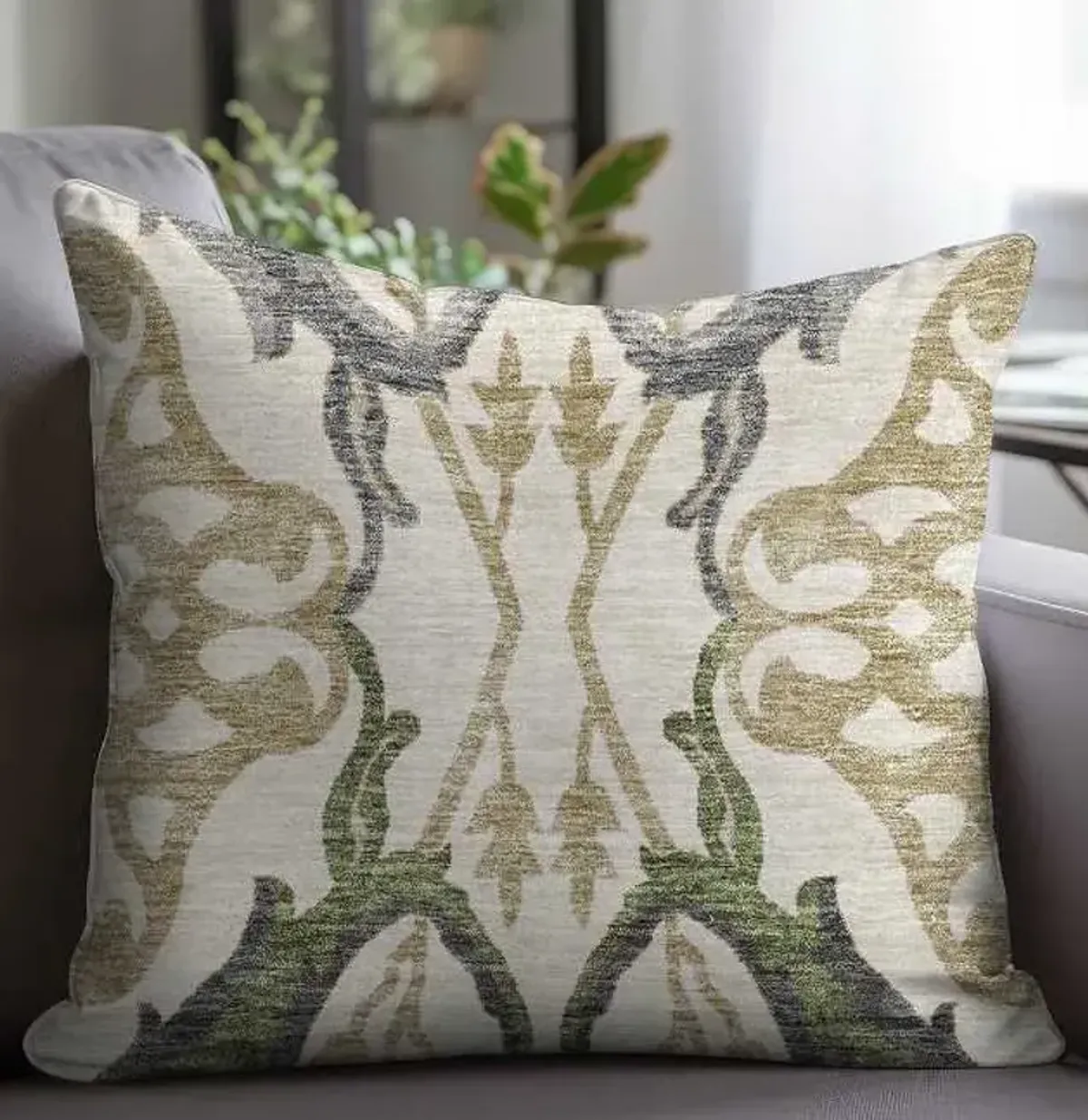 Dalyn Rug Company Hatay Ivory 18"x18" Style 5 Feather Throw Pillow