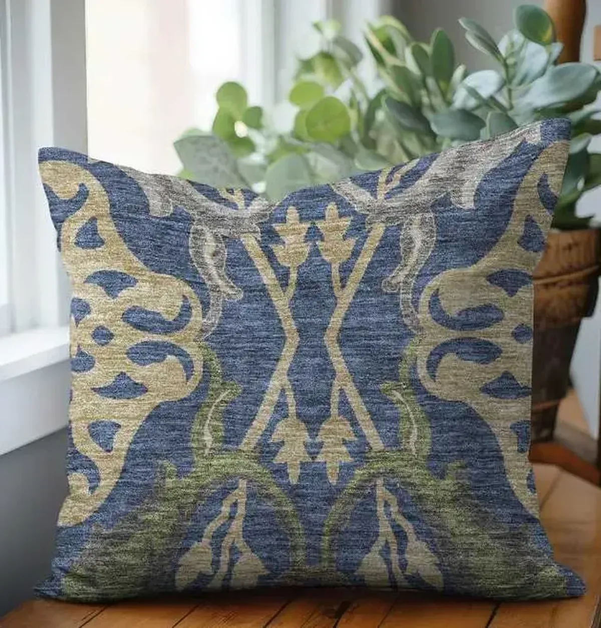 Dalyn Rug Company Hatay Navy 18"x18" Style 4 Feather Throw Pillow