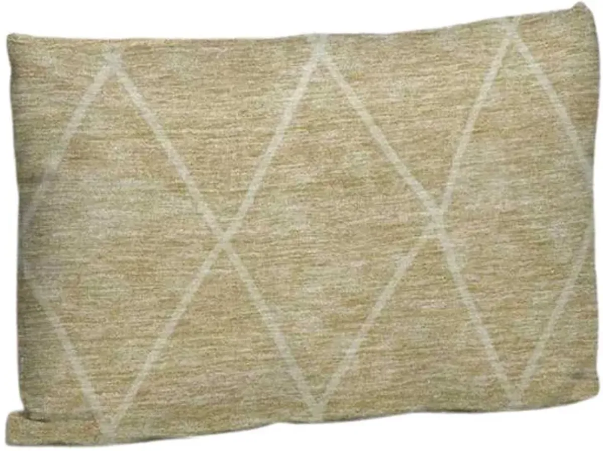 Dalyn Rug Company Lazio Wheat 14"x20" Feather Throw Pillow