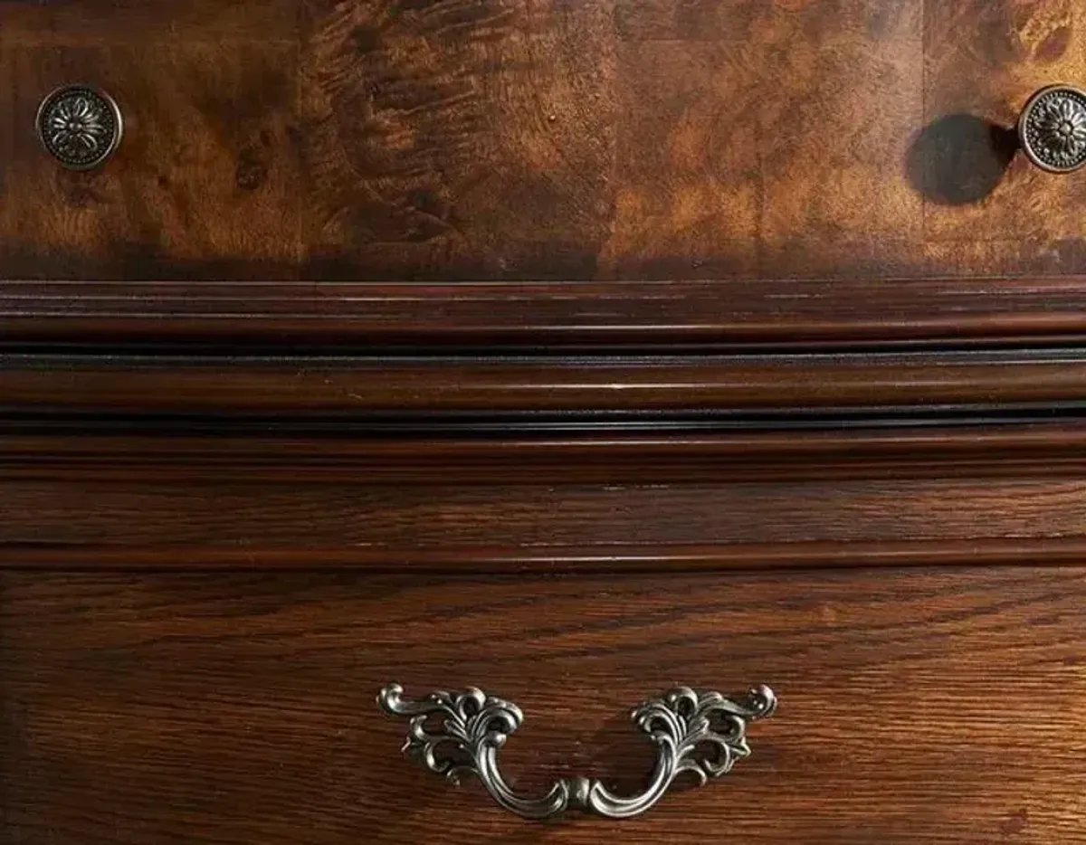 Steve Silver Co. Royale Warm Brown Pecan Buffet