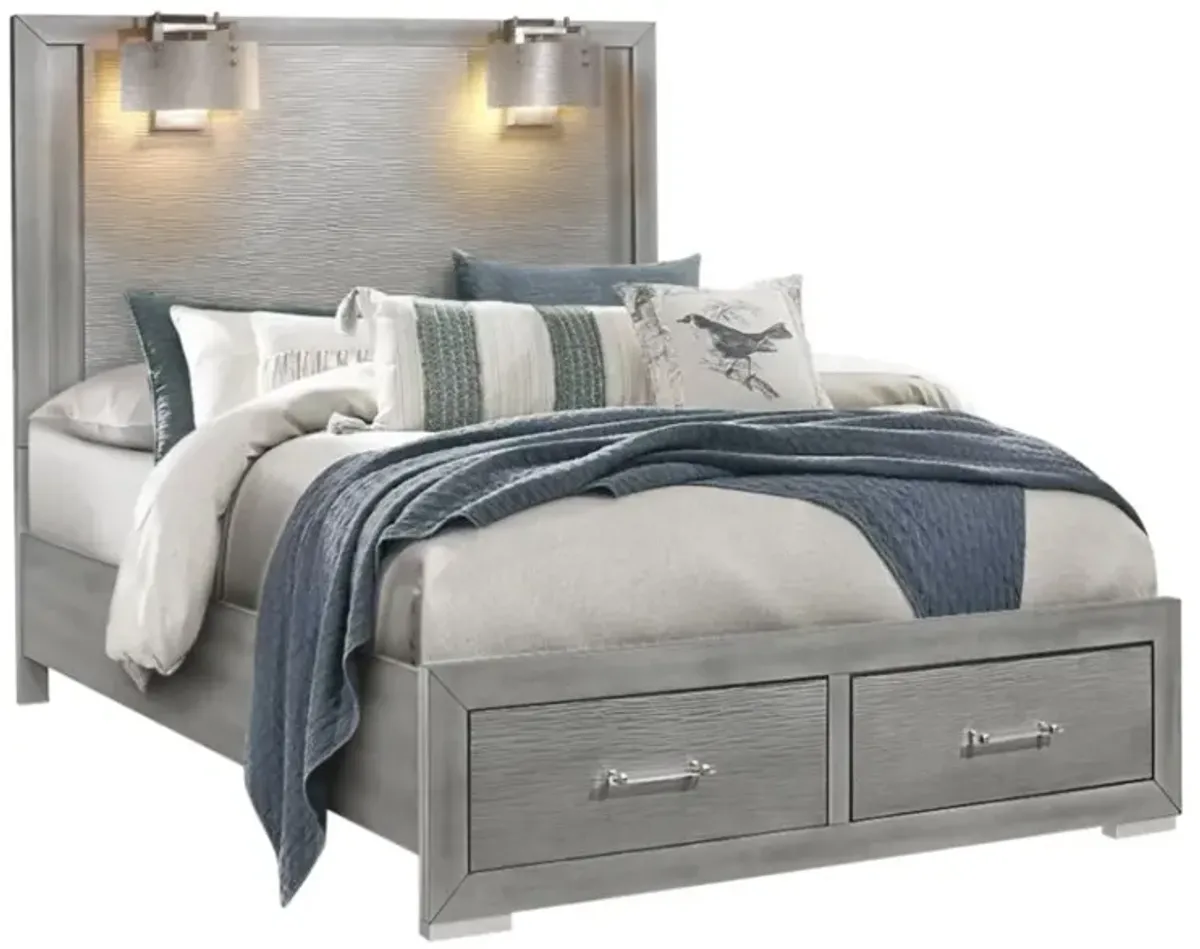 Global Furniture USA Tiffany Silver Queen Panel Bed with Lamps