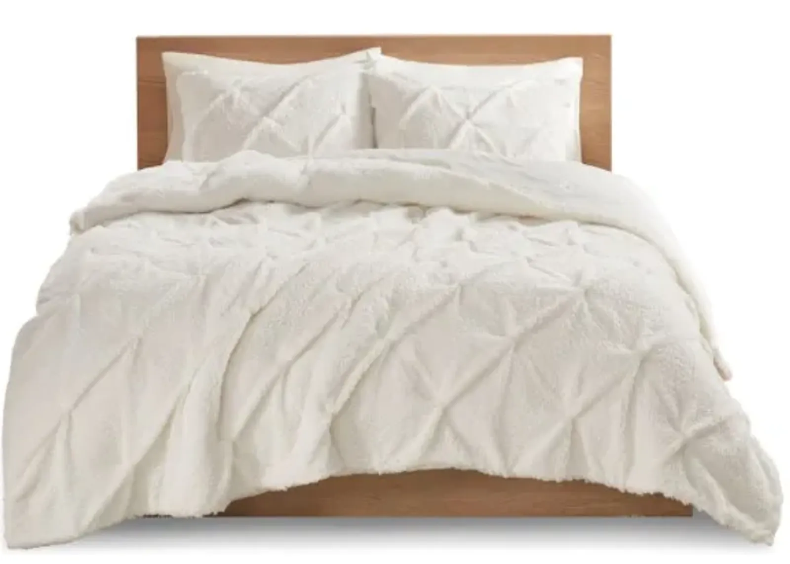 Olliix by True North by Sleep Philosophy Addison Ivory Full/Queen Pintuck Sherpa Down Alternative Comforter Set