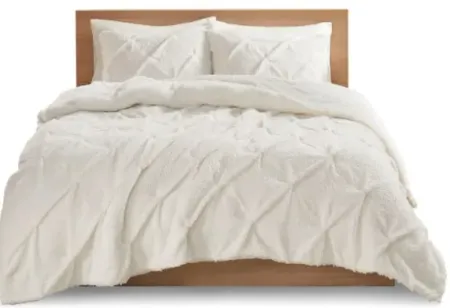 Olliix by True North by Sleep Philosophy Addison Ivory Full/Queen Pintuck Sherpa Down Alternative Comforter Set