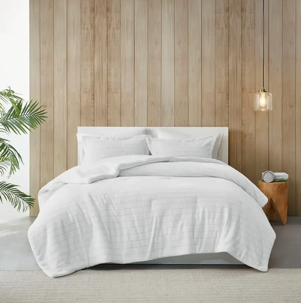 Olliix by True North by Sleep Philosophy Laurie Ivory Full/Queen Plush to Sherpa Comforter Set