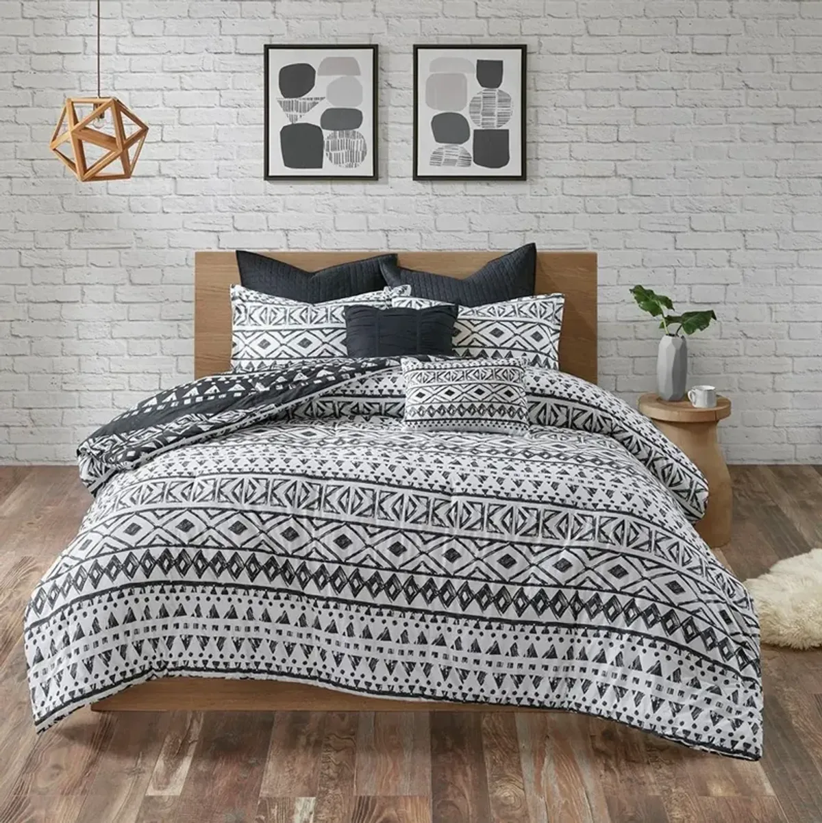 Olliix by Urban Habitat Black Full/Queen Larisa 7 Piece Cotton Reversible Comforter Set