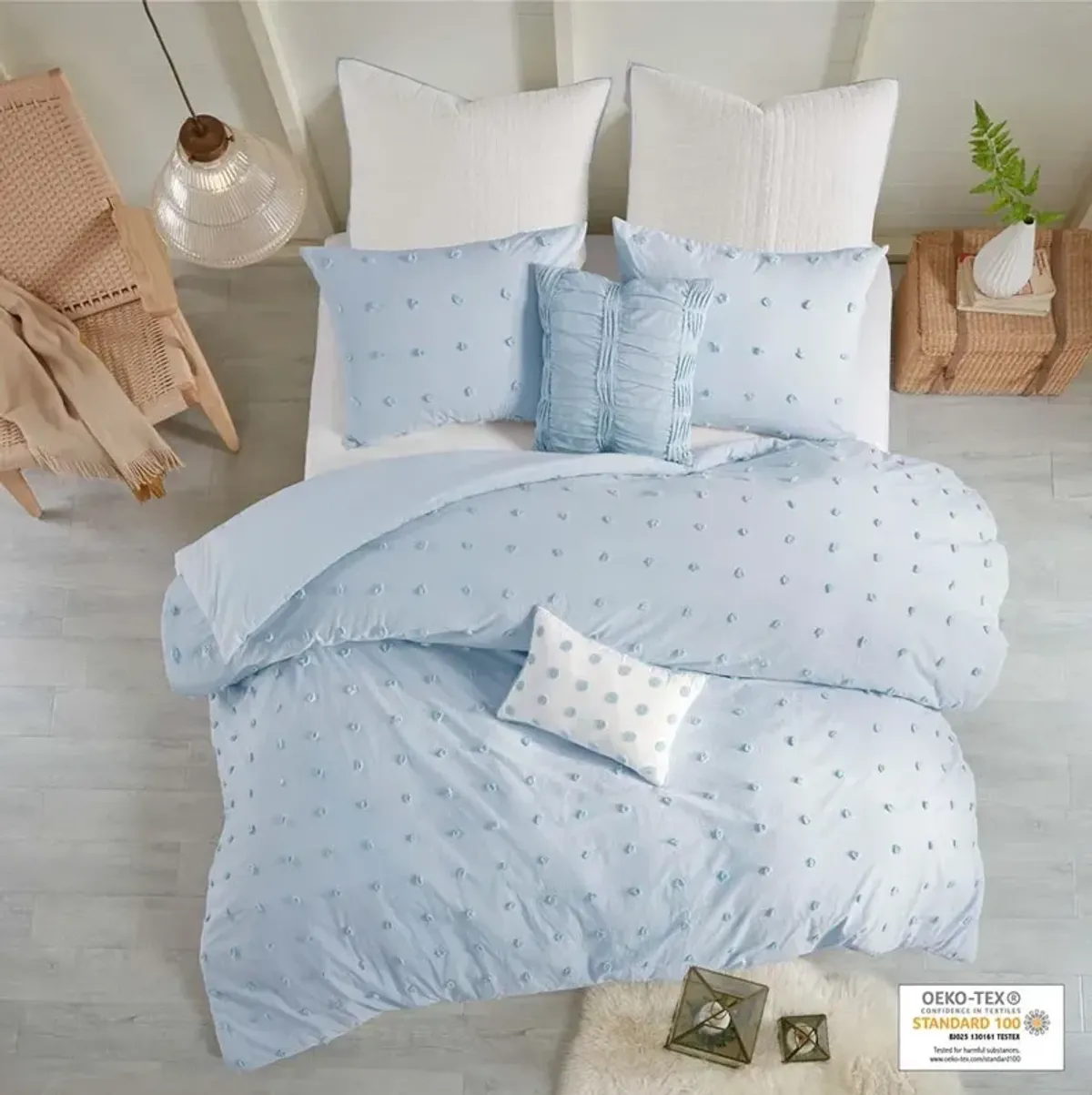 Olliix by Urban Habitat Blue King/California King Brooklyn Cotton Jacquard Duvet Cover Set