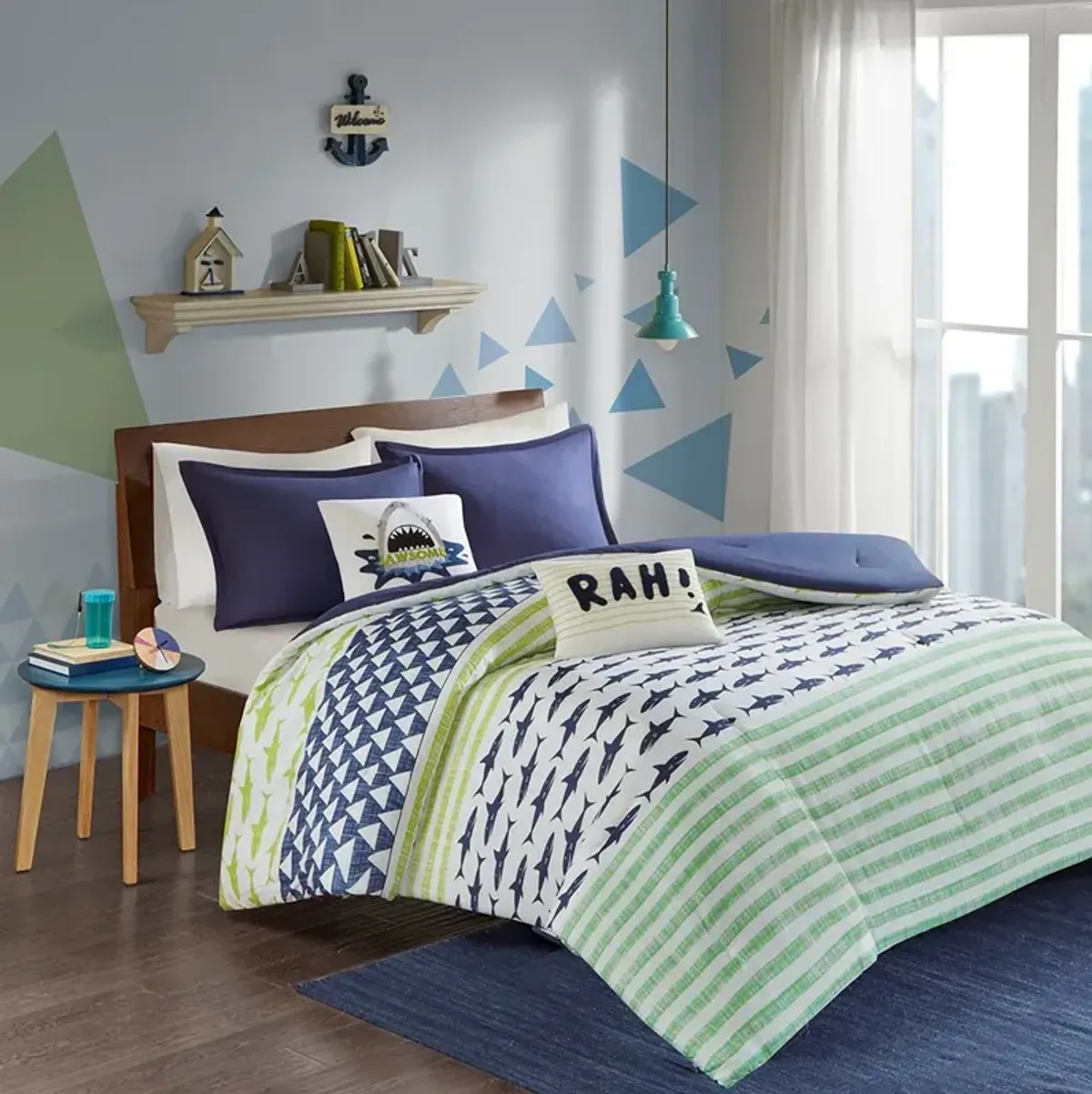 Olliix by Urban Habitat Kids Finn Green/Navy Full/Queen Shark Cotton Comforter Set